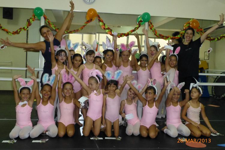 Festa da Páscoa | Escola de Dança Petite Danse